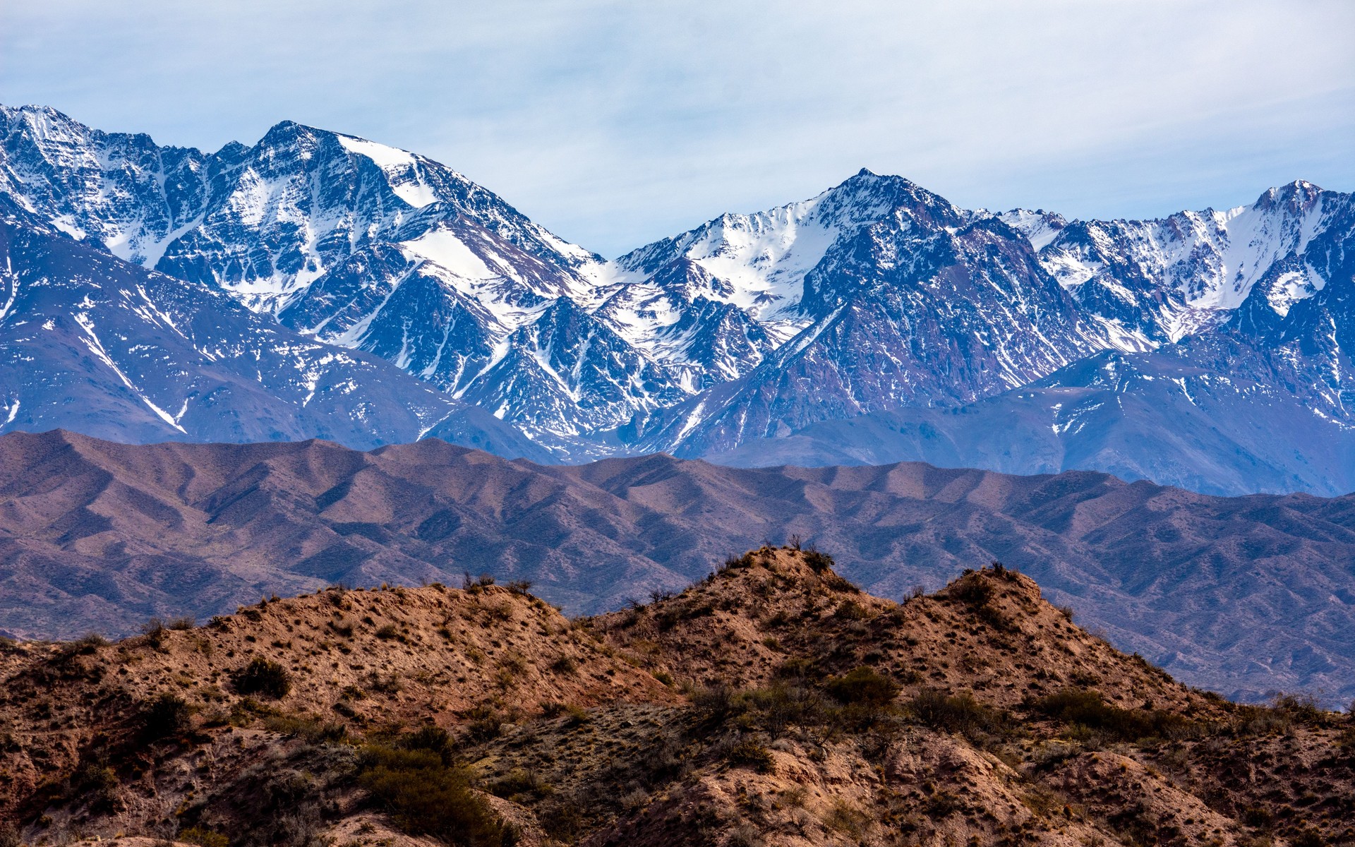A photograph of Mendoza, Argentina.