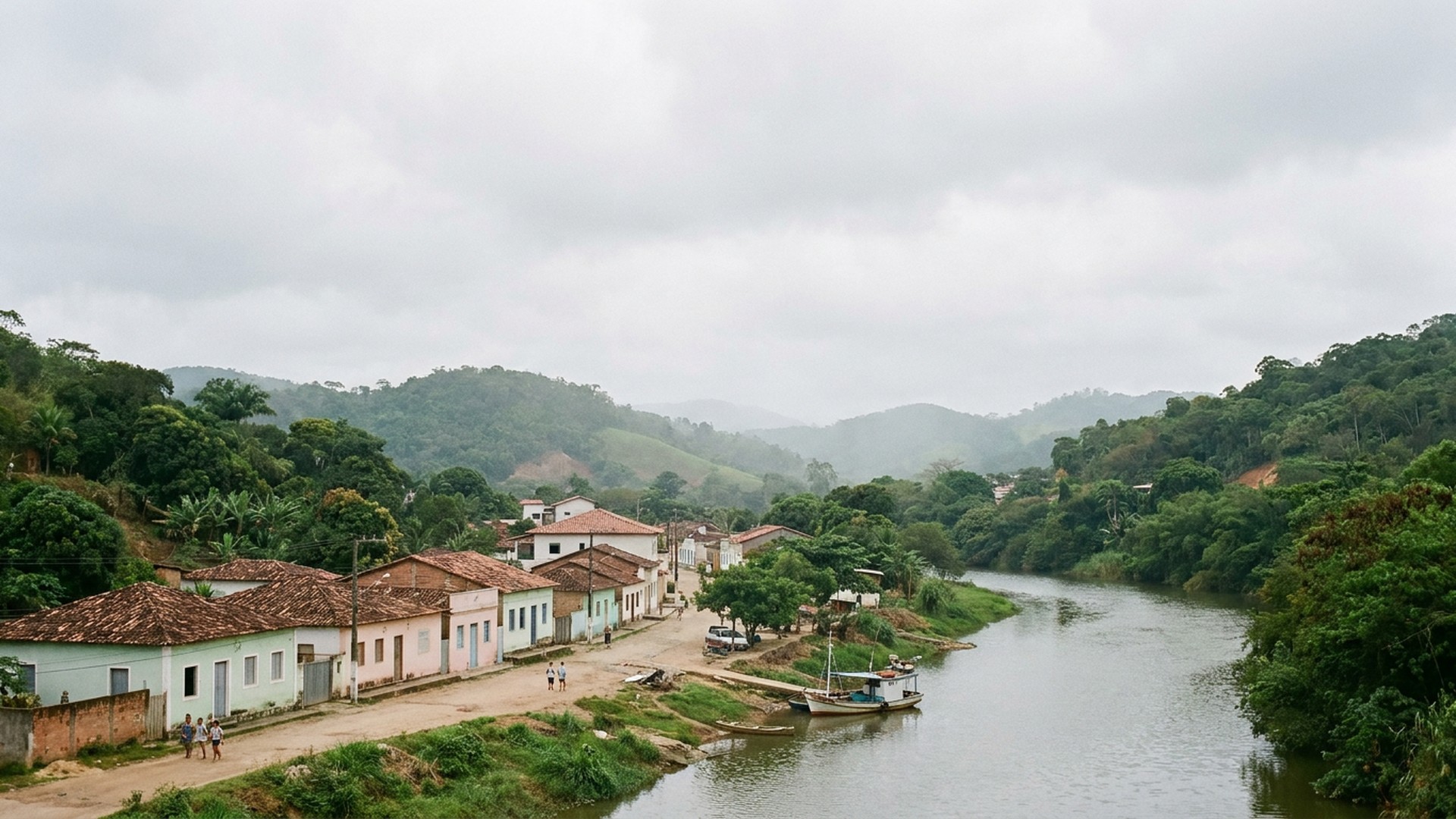 Small settlement in its landscape in Baixo Guandu, Brazil