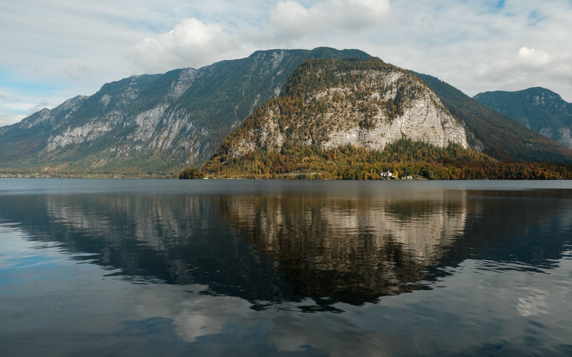 A photograph of Salzkammergut, Austria.