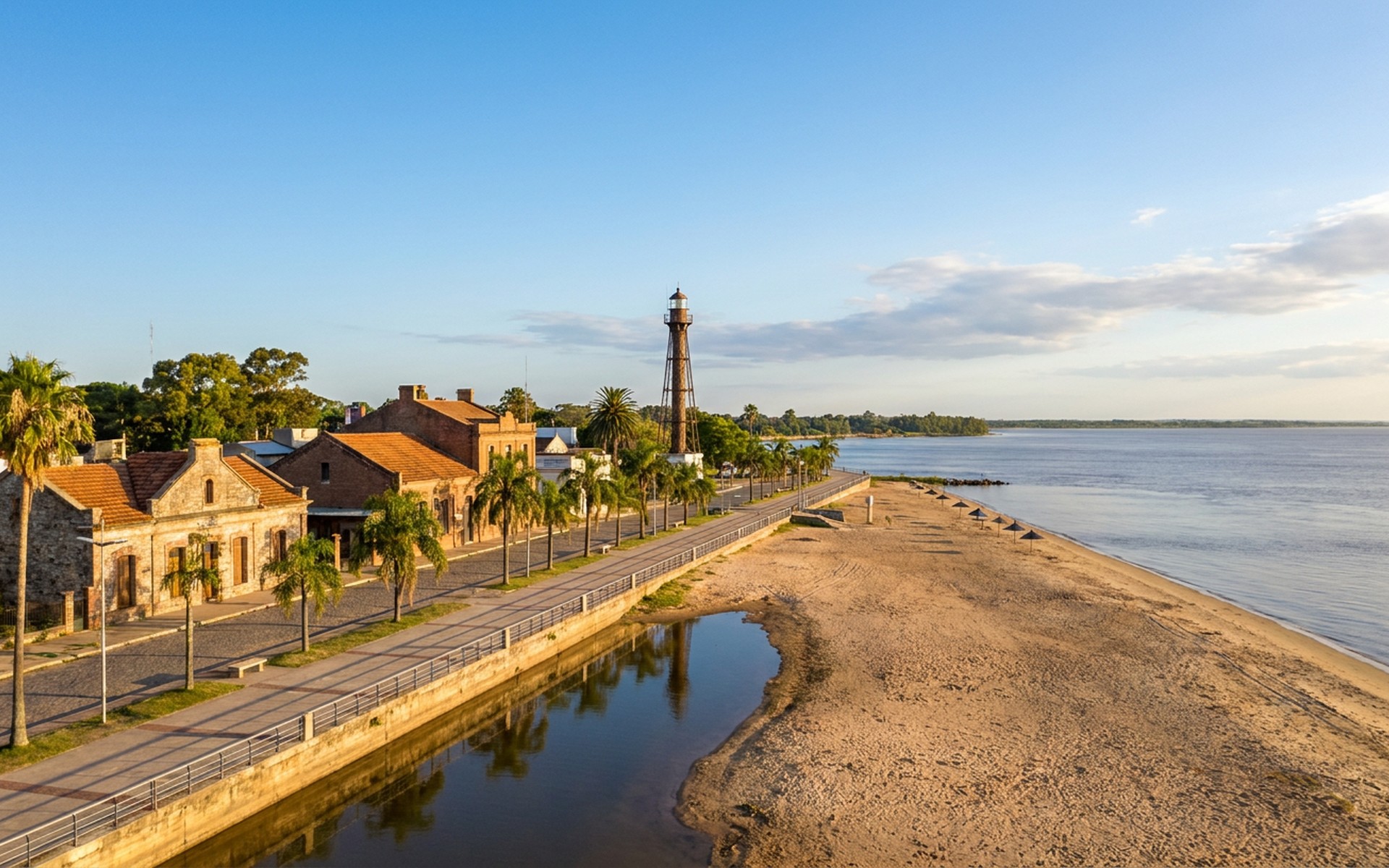 A view of Colón, Argentina.