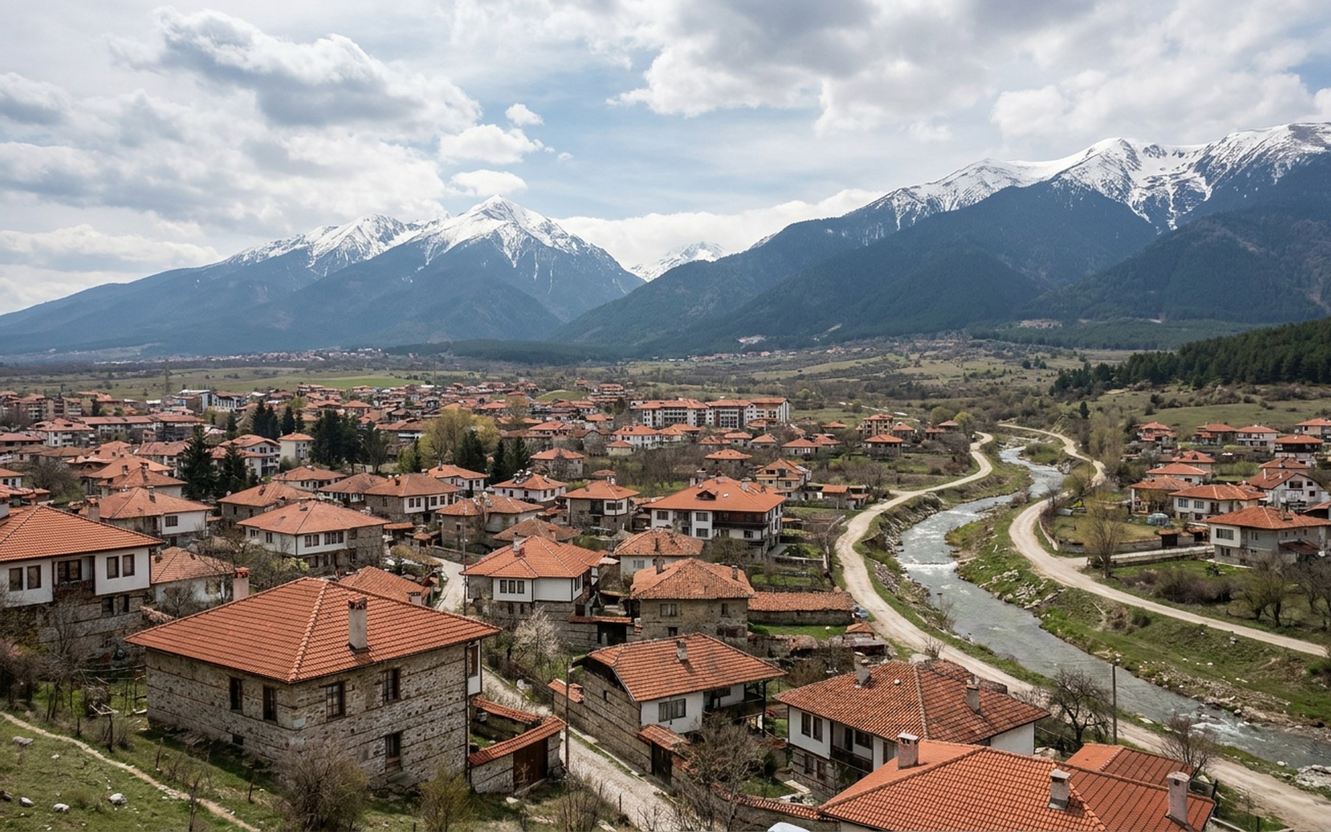 A view of Bansko & the Pirin Mountains, Bulgaria.