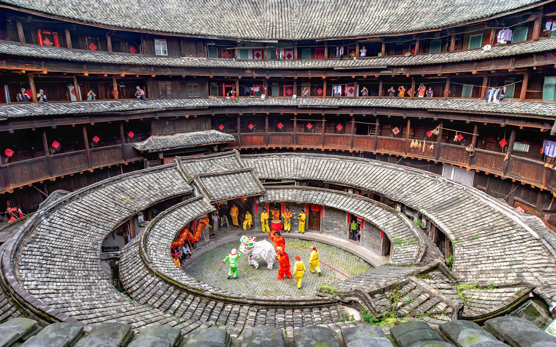 A photograph of Longyan, China.