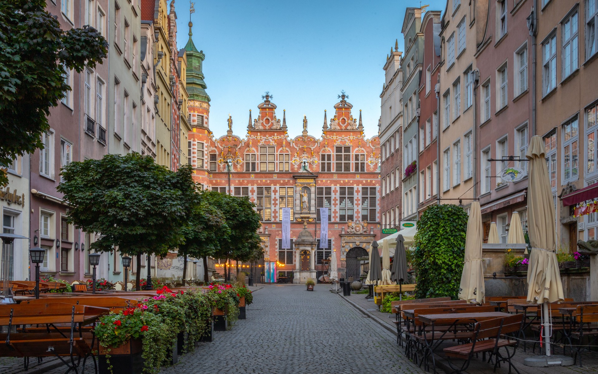 A photograph of Gdańsk & Tri-City, Poland.