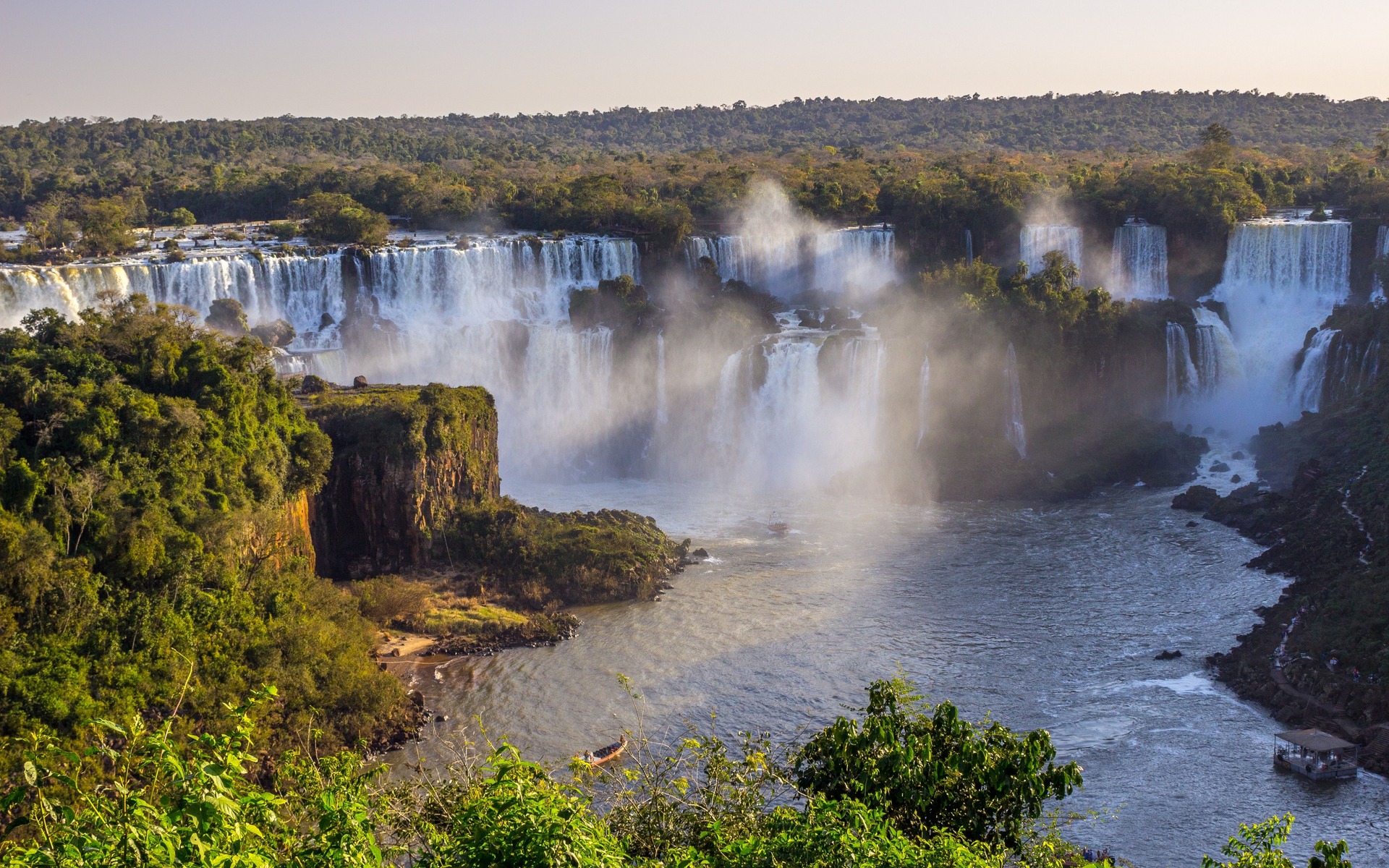 Breathtaking panorama of Iguassu Falls in Foz do Iguaçu, Brazil.