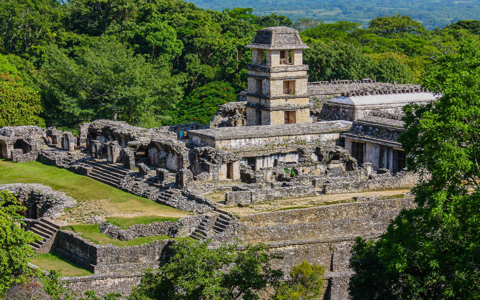 A photograph of San Cristóbal & Chiapas, Mexico.