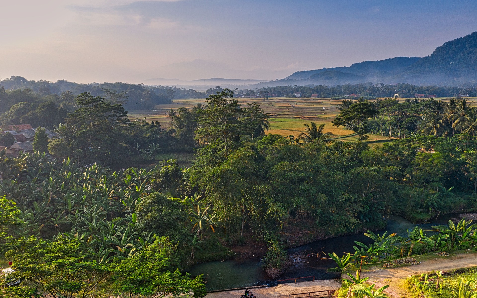 A photograph of Cianjur, Indonesia.