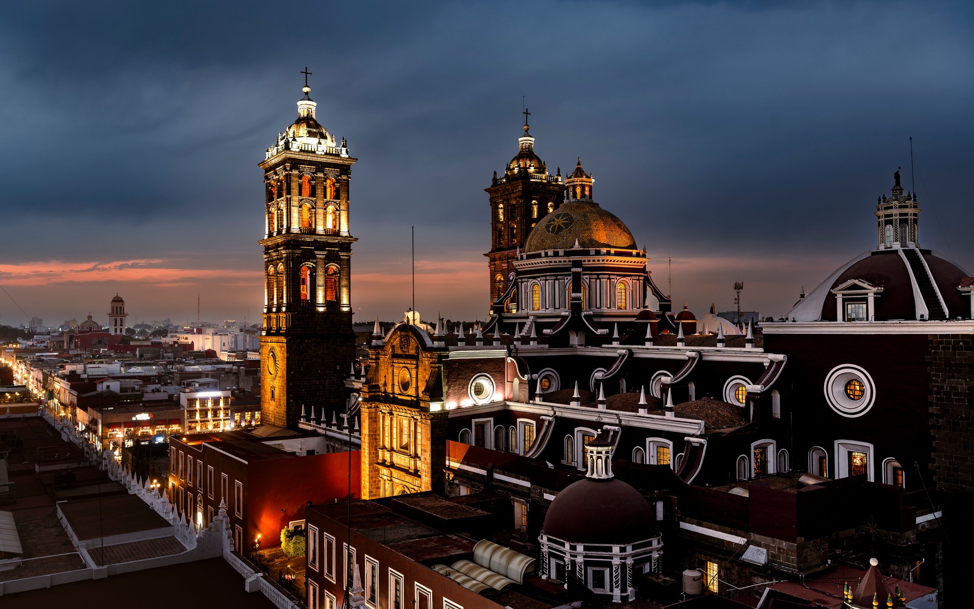 A photograph of Puebla & Cholula, Mexico.