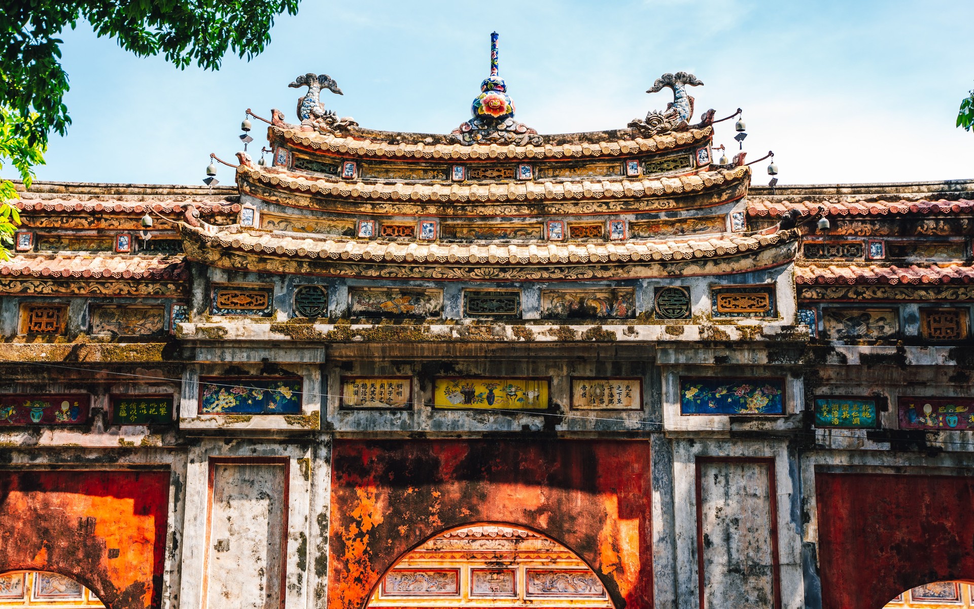 A photograph of Huế, Vietnam.